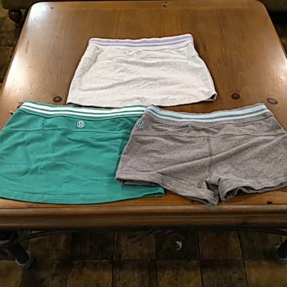 Lululemon bundle size 4 - Picture 3 of 3